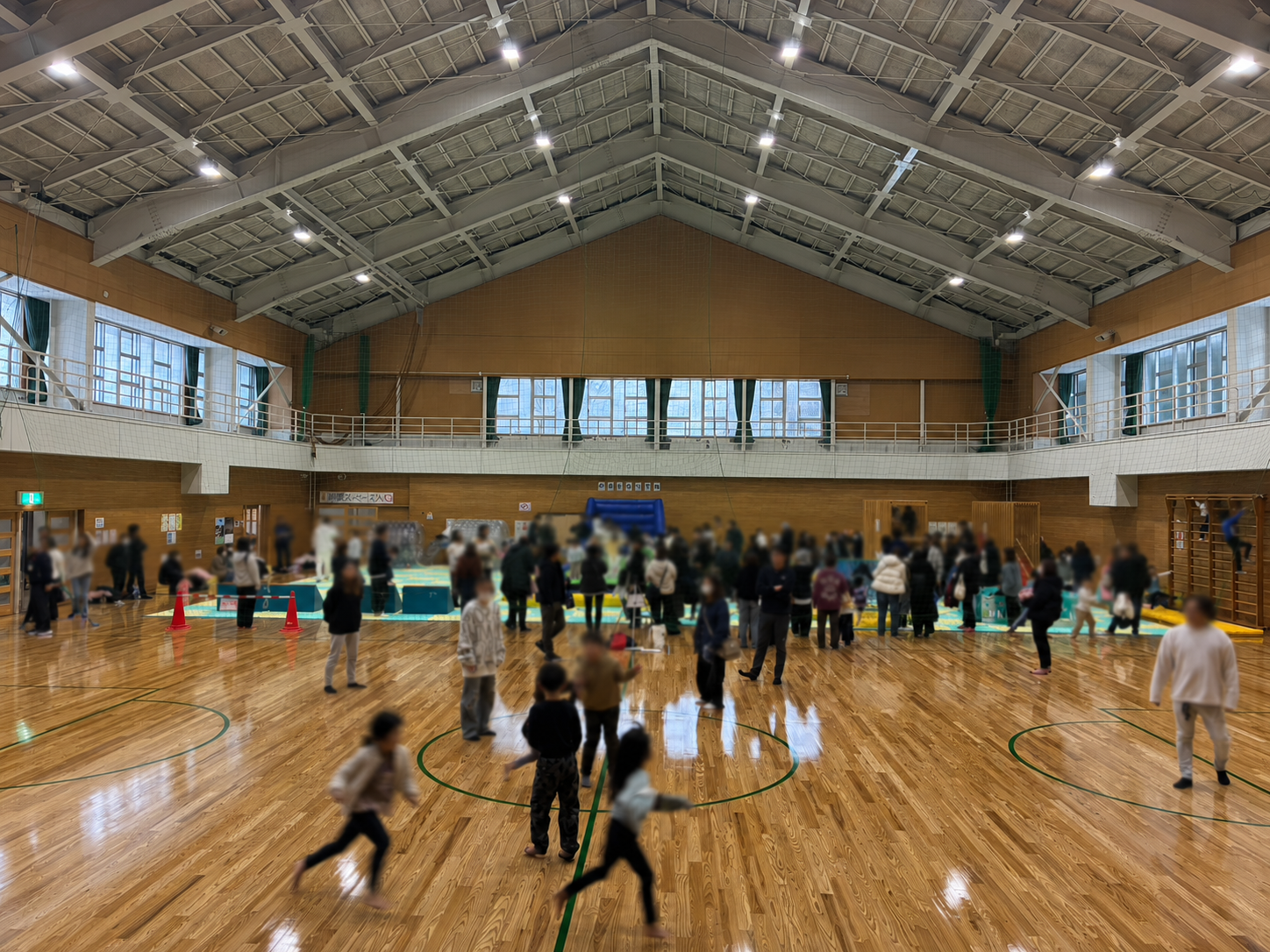村上市屋内遊び場空調等設備工事